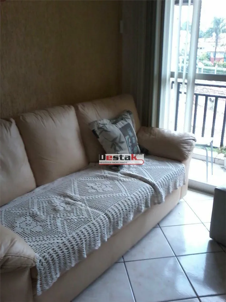 Apartamento, 3 quartos, 73 m² - Foto 2