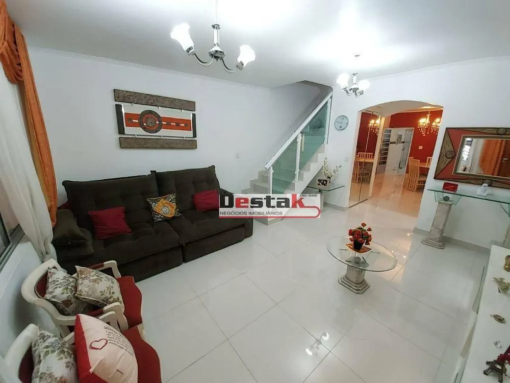 Sobrado, 3 quartos, 189 m² - Foto 2