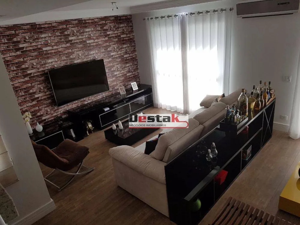 Cobertura, 3 quartos, 180 m² - Foto 2