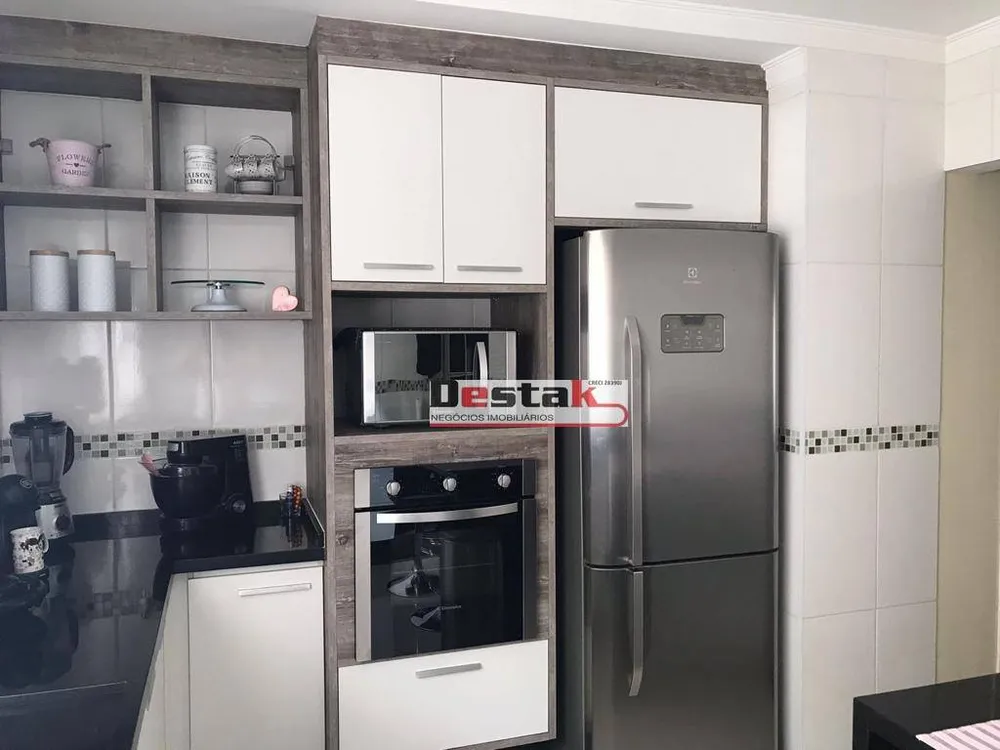 Sobrado, 2 quartos, 205 m² - Foto 4