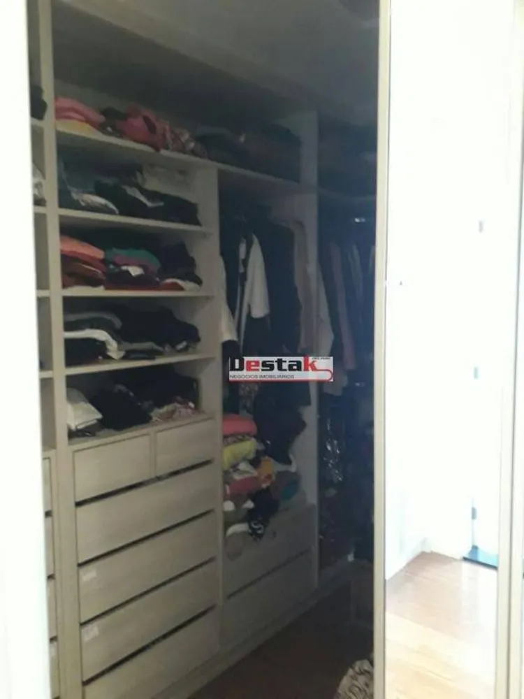 Apartamento, 4 quartos, 242 m² - Foto 2