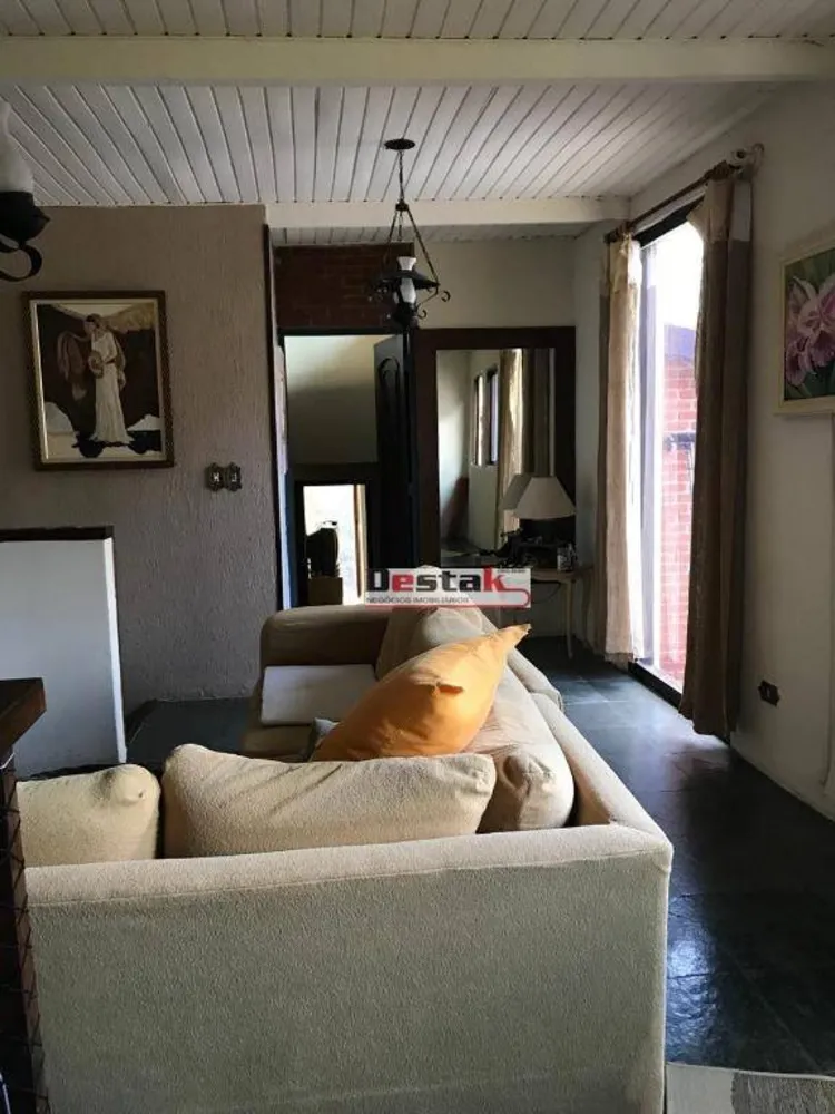 Sobrado, 3 quartos, 550 m² - Foto 1