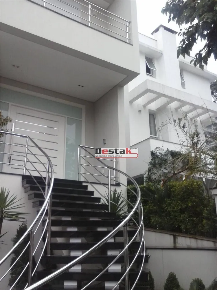 Casa, 4 quartos, 700 m² - Foto 1