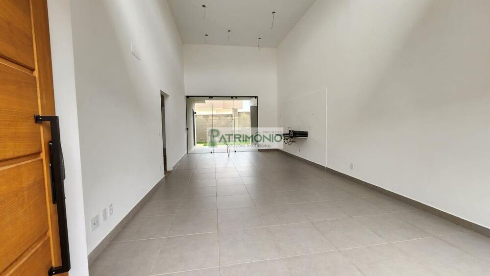 Casa, 3 quartos, 215 m² - Foto 1