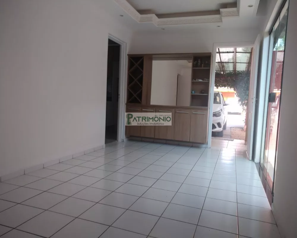 Casa, 3 quartos, 89 m² - Foto 2