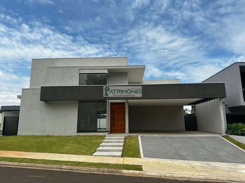 Casa à venda com 3 quartos, 555m² - Foto 1