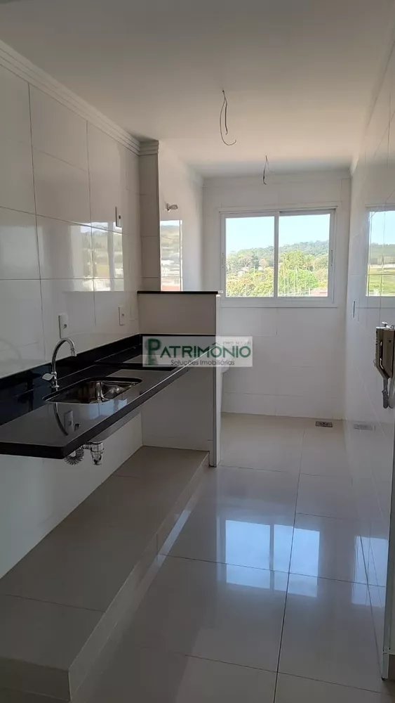 Apartamento à venda com 2 quartos, 72m² - Foto 2