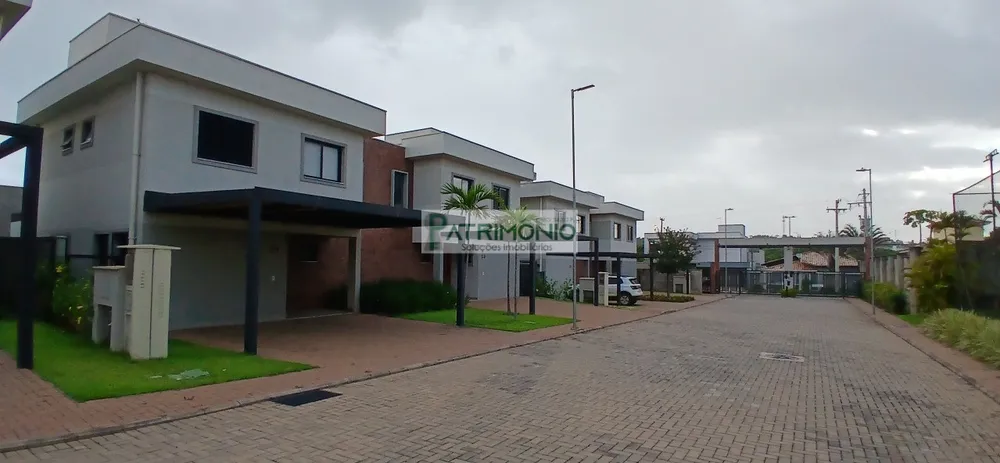 Casa, 3 quartos, 215 m² - Foto 1