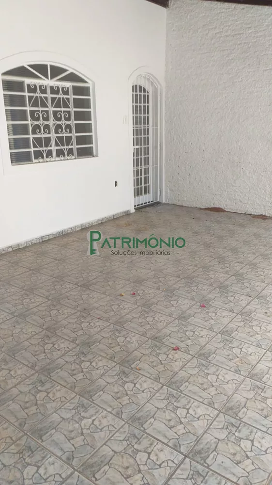 Chácara à venda com 2 quartos, 174m² - Foto 2