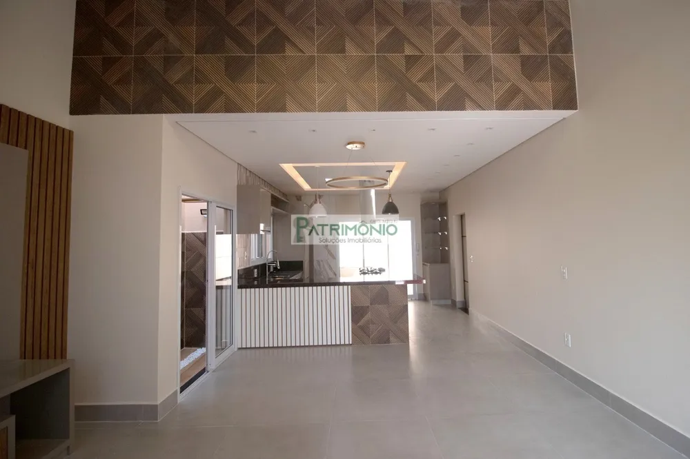 Casa, 3 quartos, 160 m² - Foto 2