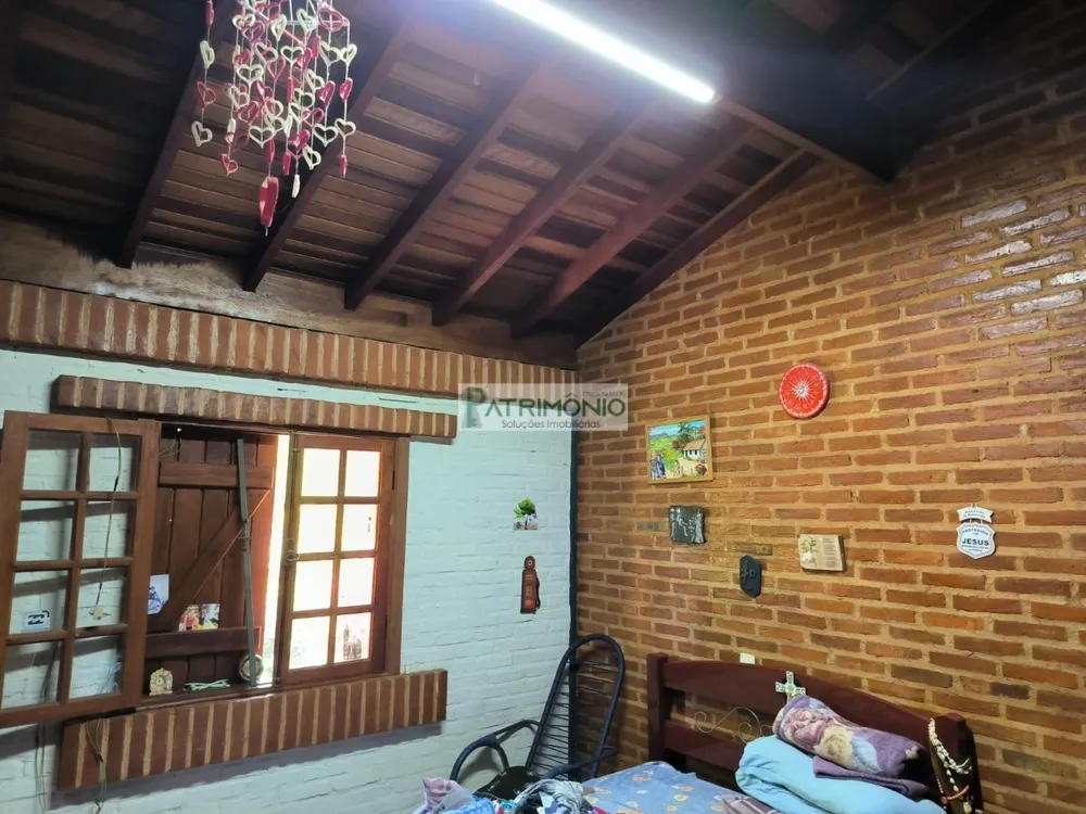 Chácara, 2 quartos, 1250 m² - Foto 1