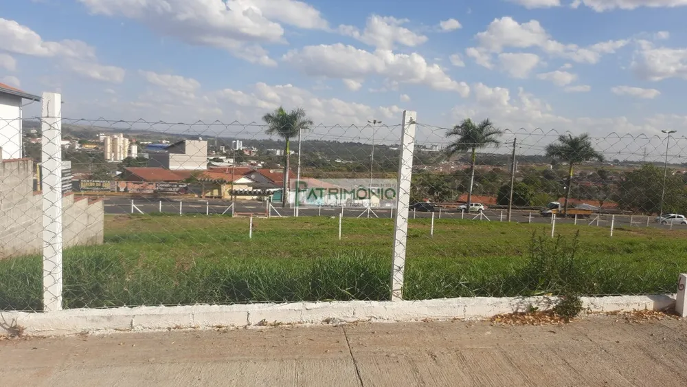 Loteamento e Condomínio, 1840 m² - Foto 2