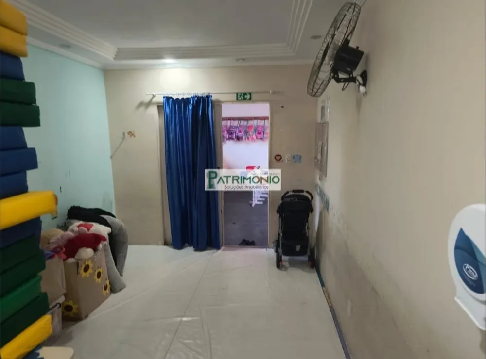 Casa, 6 quartos, 558 m² - Foto 1