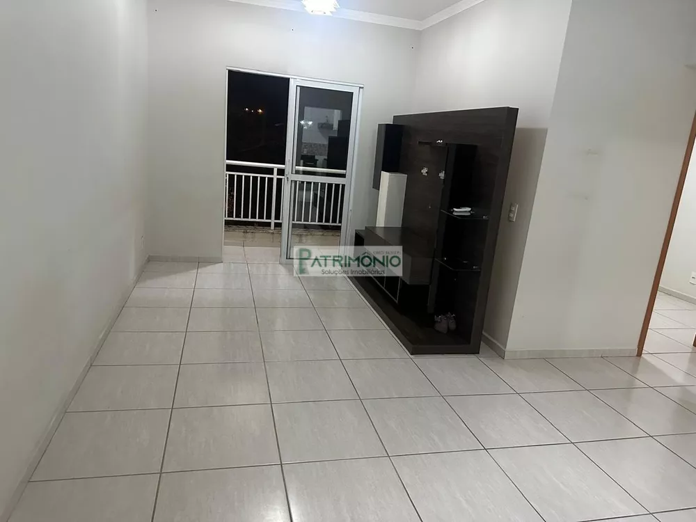 Apartamento à venda com 2 quartos, 80m² - Foto 2