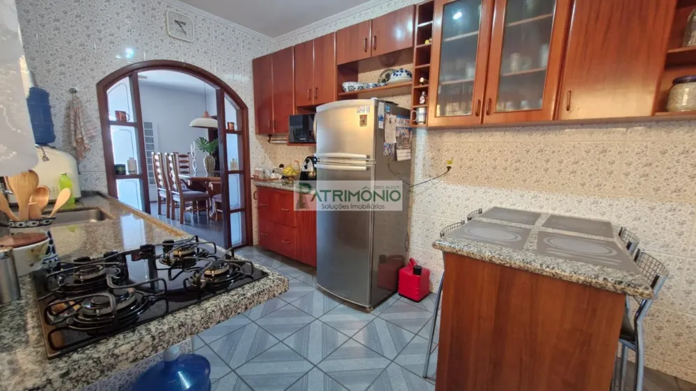 Casa, 3 quartos - Foto 2