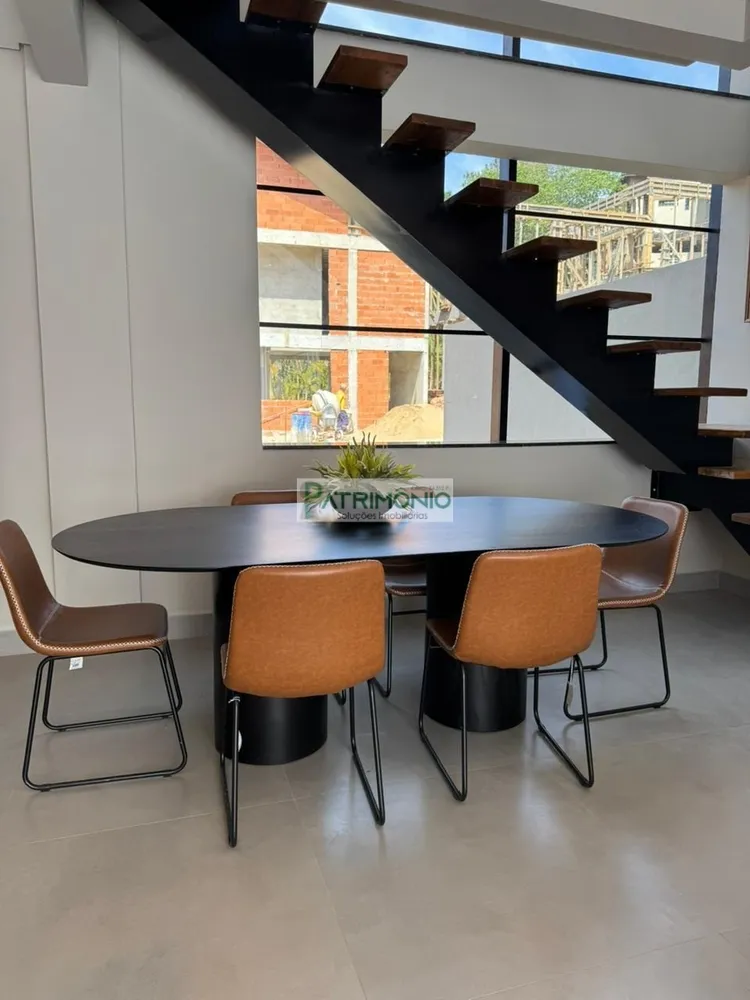 Casa, 3 quartos, 113 m² - Foto 1