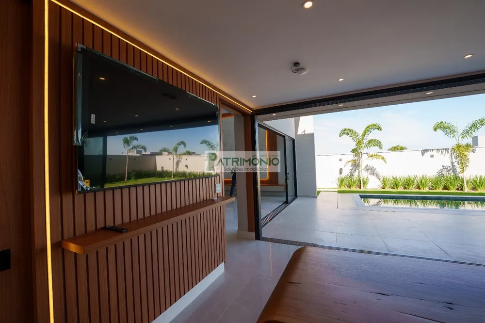 Casa, 3 quartos, 315 m² - Foto 1