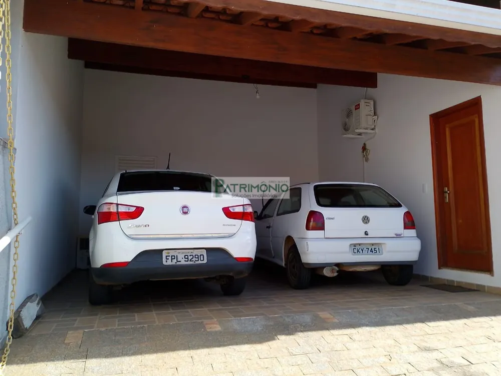 Casa, 4 quartos, 132 m² - Foto 1
