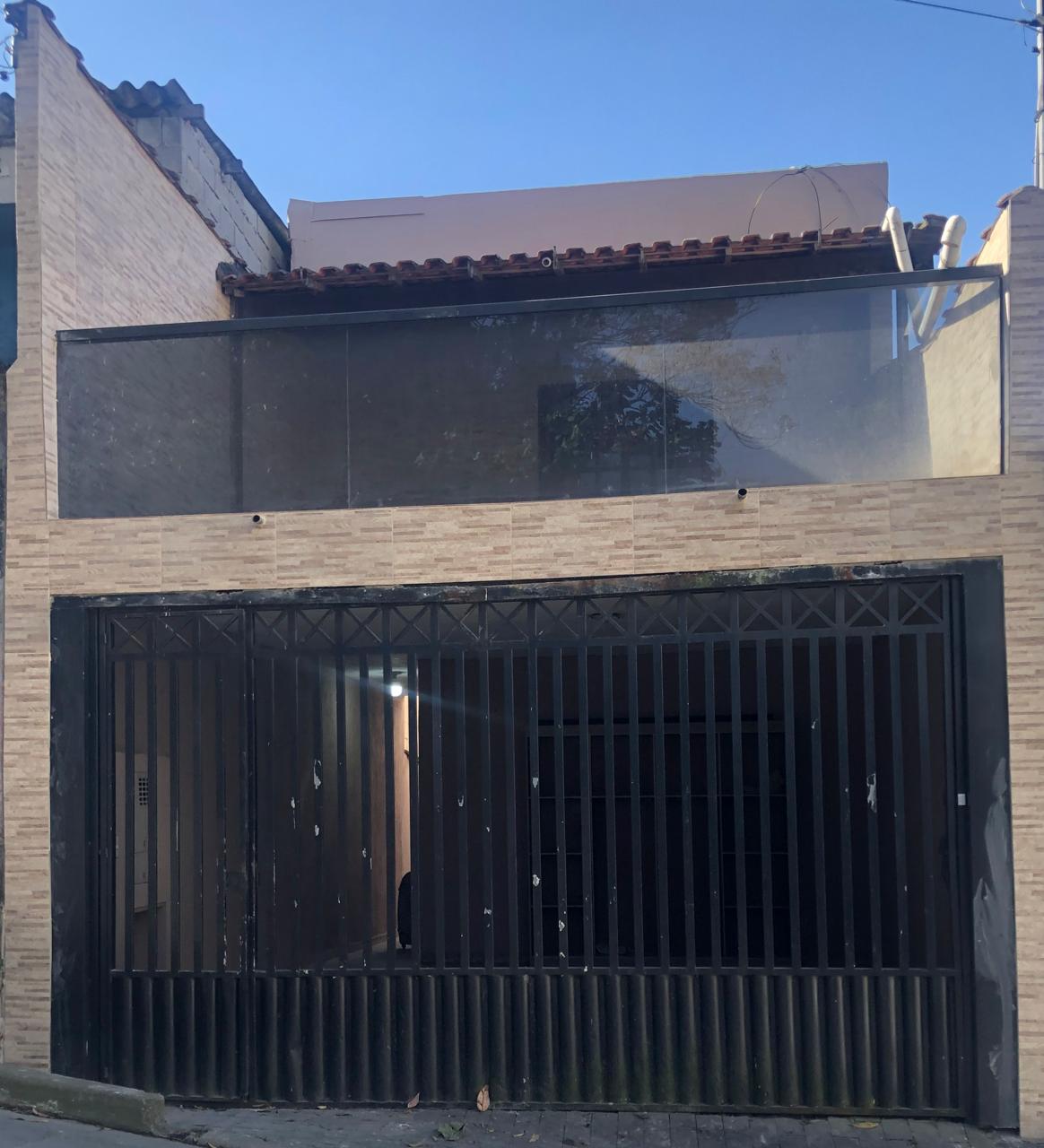 Sobrado à venda e aluguel com 4 quartos, 378m² - Foto 1