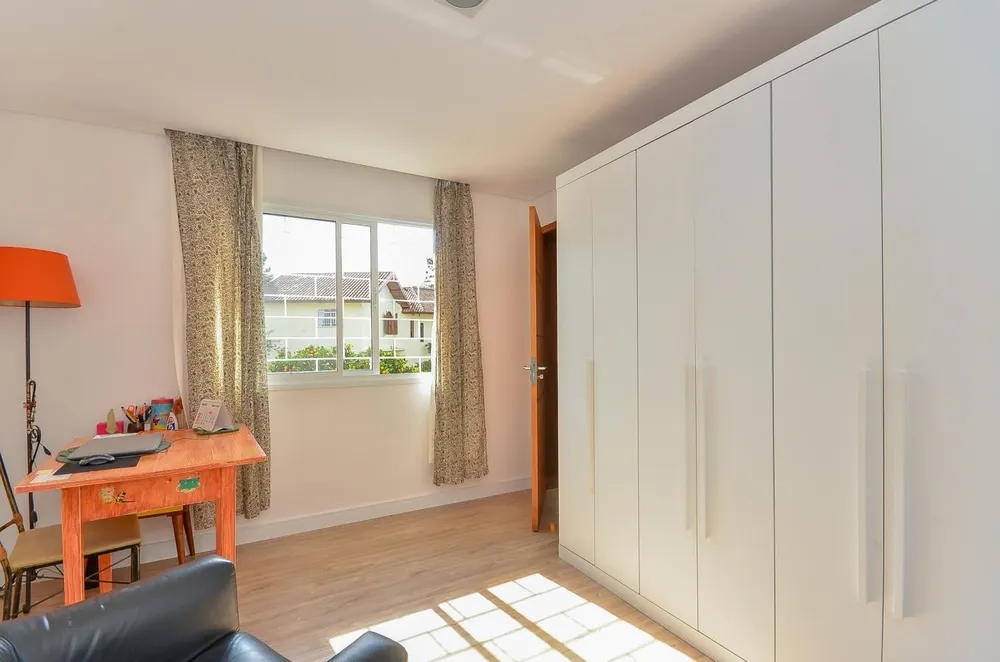 Casa, 3 quartos, 236 m² - Foto 14