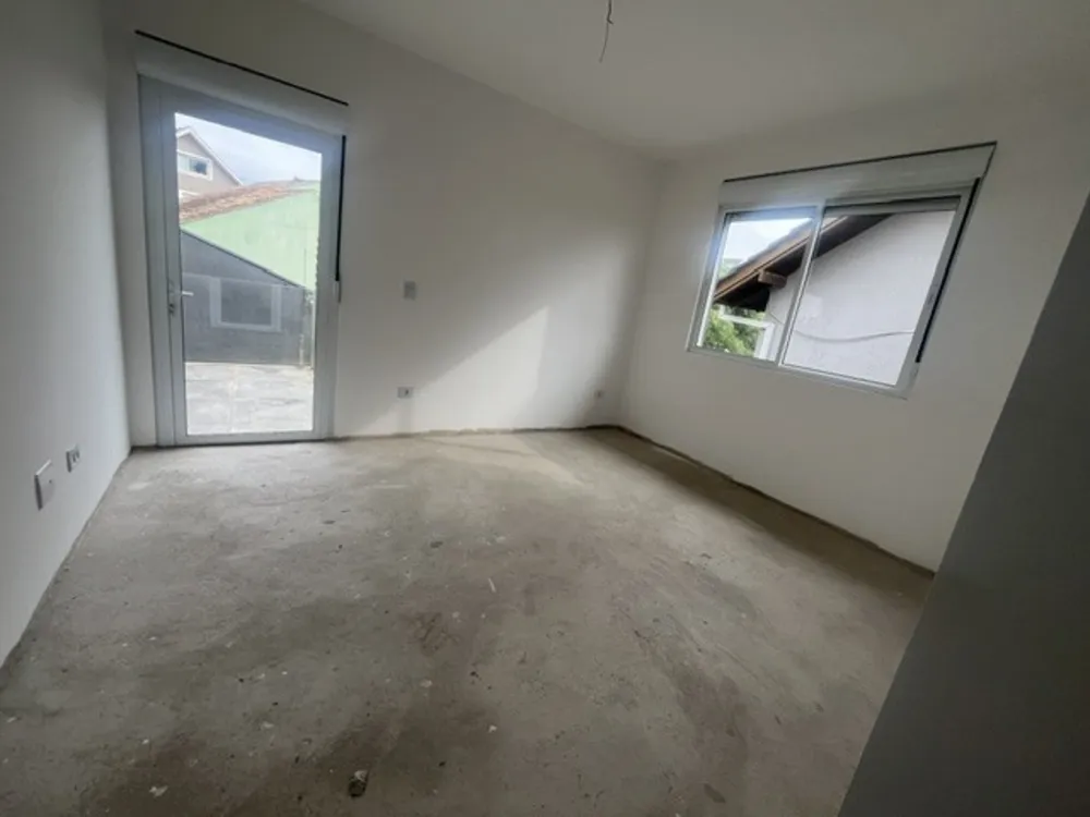 Casa, 4 quartos, 230 m² - Foto 9
