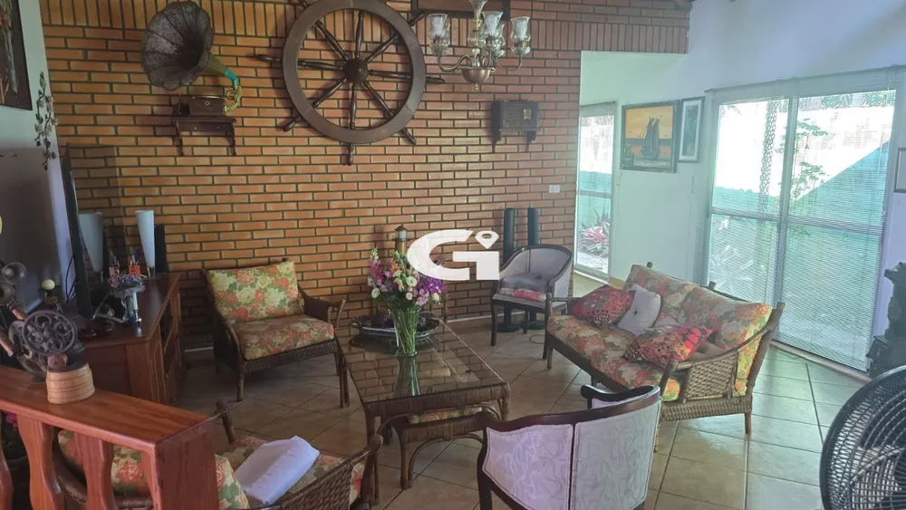Casa, 4 quartos, 250 m² - Foto 3