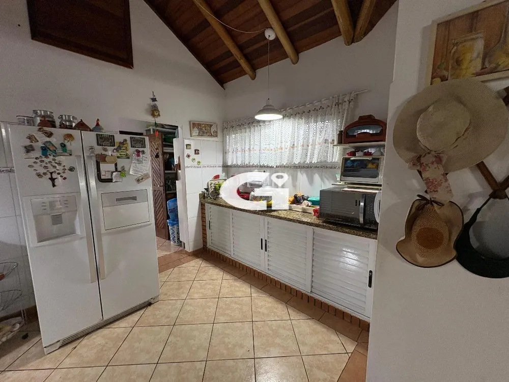 Casa, 4 quartos, 250 m² - Foto 12