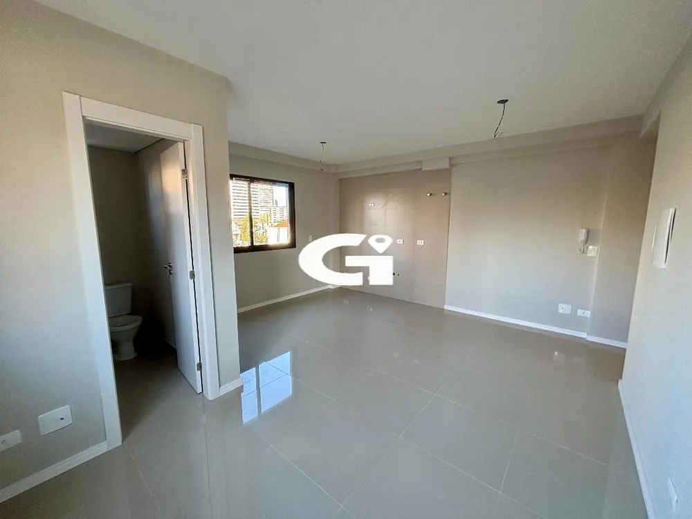 Apartamento, 1 quarto, 27 m² - Foto 2