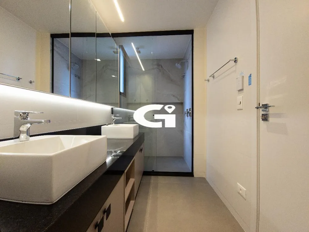 Apartamento, 3 quartos, 121 m² - Foto 1