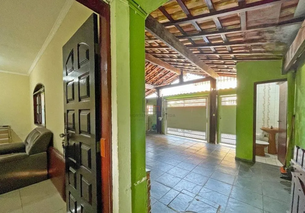 Casa, 3 quartos, 146500 m² - Foto 2