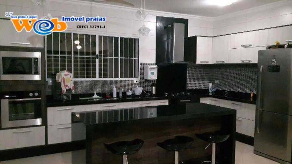 Casa, 3 quartos, 200 m² - Foto 6