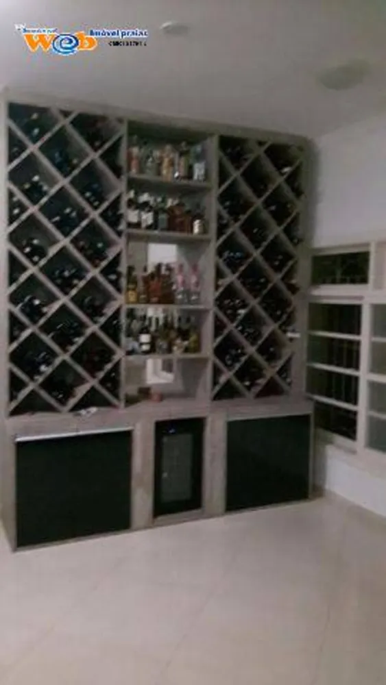 Casa, 3 quartos, 200 m² - Foto 4
