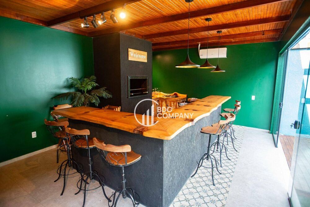 Casa, 3 quartos, 255 m² - Foto 40