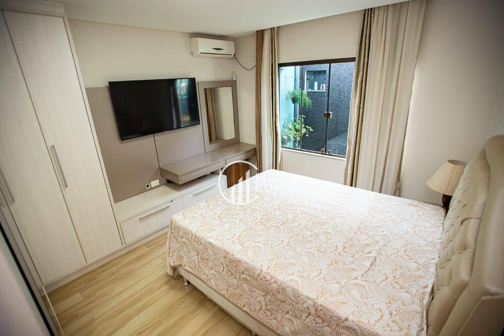 Casa, 3 quartos, 255 m² - Foto 20