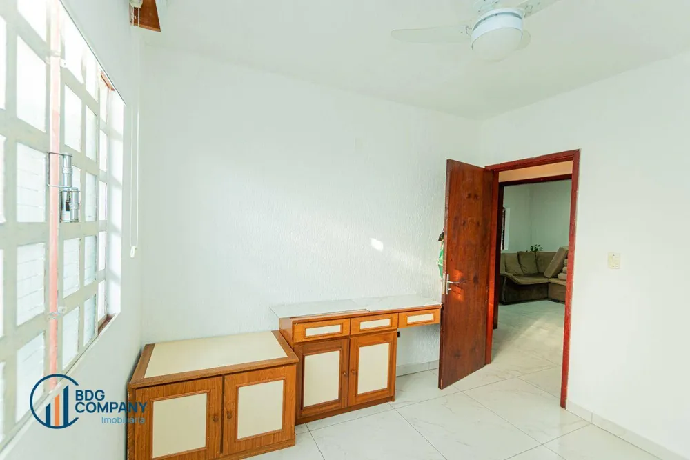Casa, 3 quartos, 221 m² - Foto 9