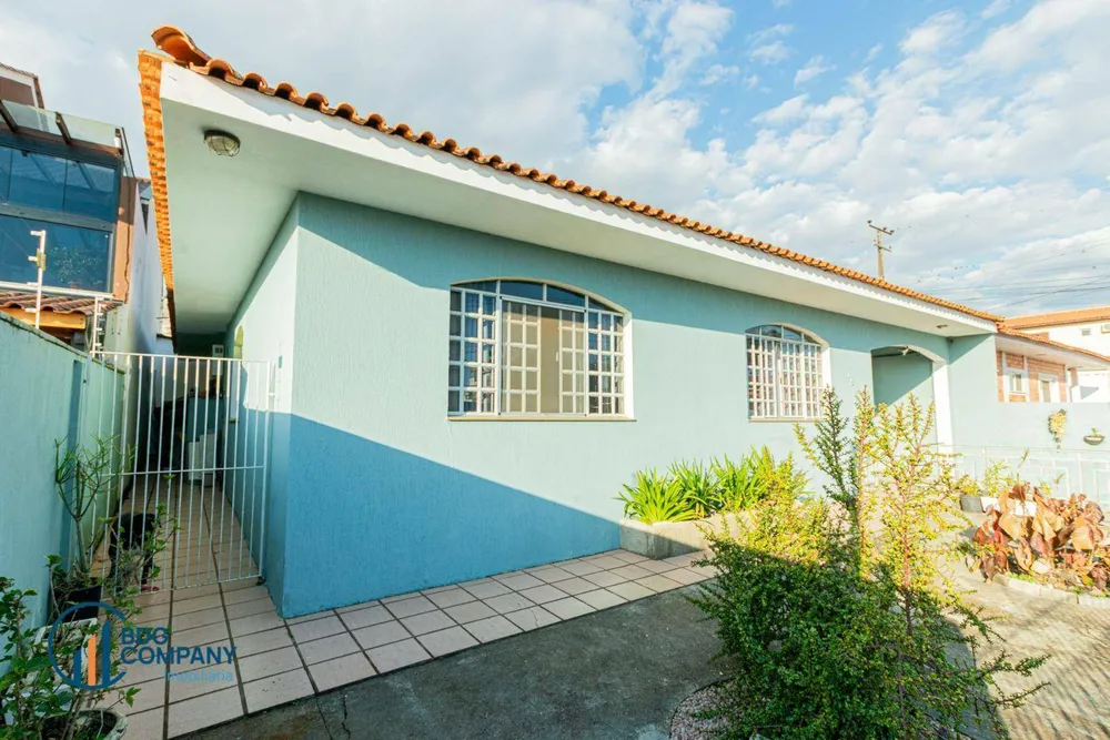 Casa, 3 quartos, 221 m² - Foto 3