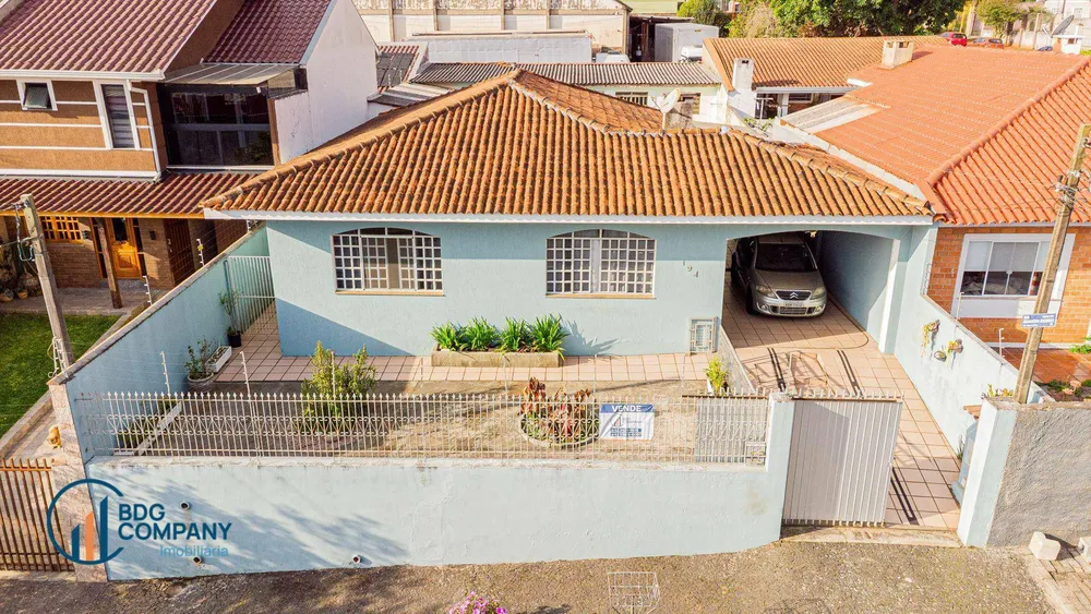 Casa, 3 quartos, 221 m² - Foto 2