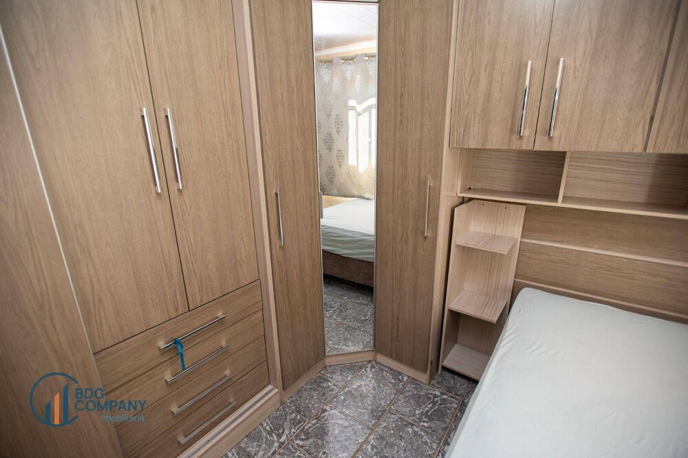Casa à venda com 2 quartos, 48m² - Foto 2