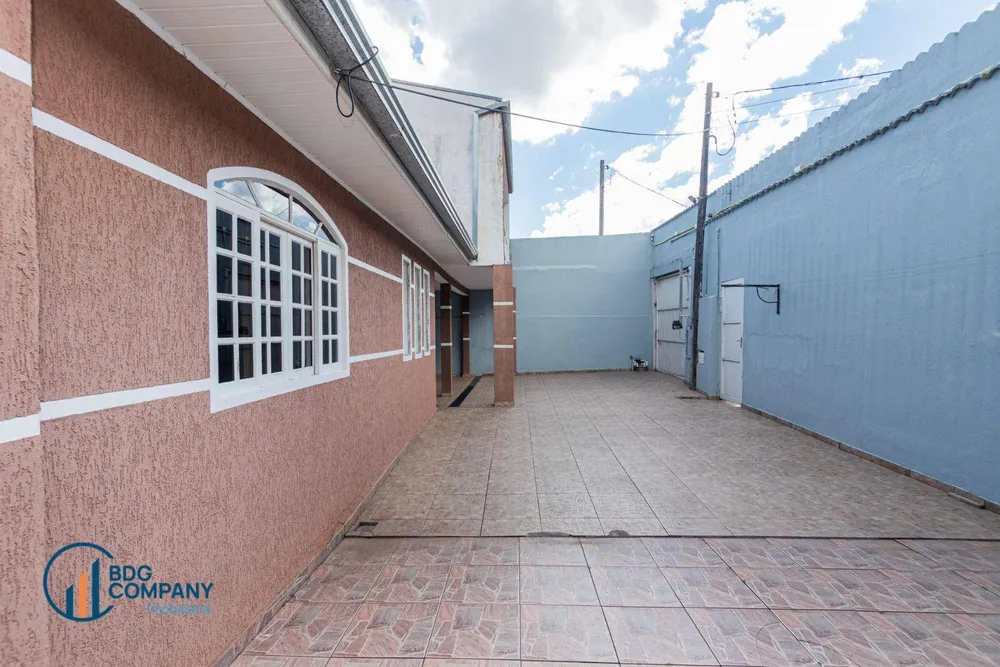 Casa, 3 quartos, 265 m² - Foto 1