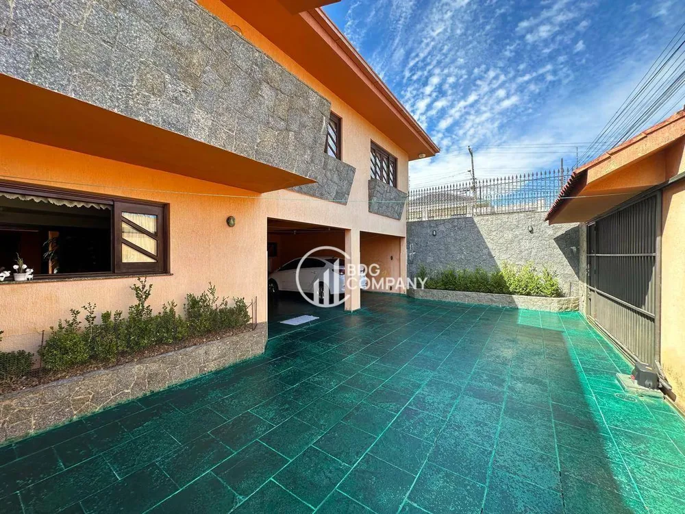 Casa, 7 quartos, 450 m² - Foto 1
