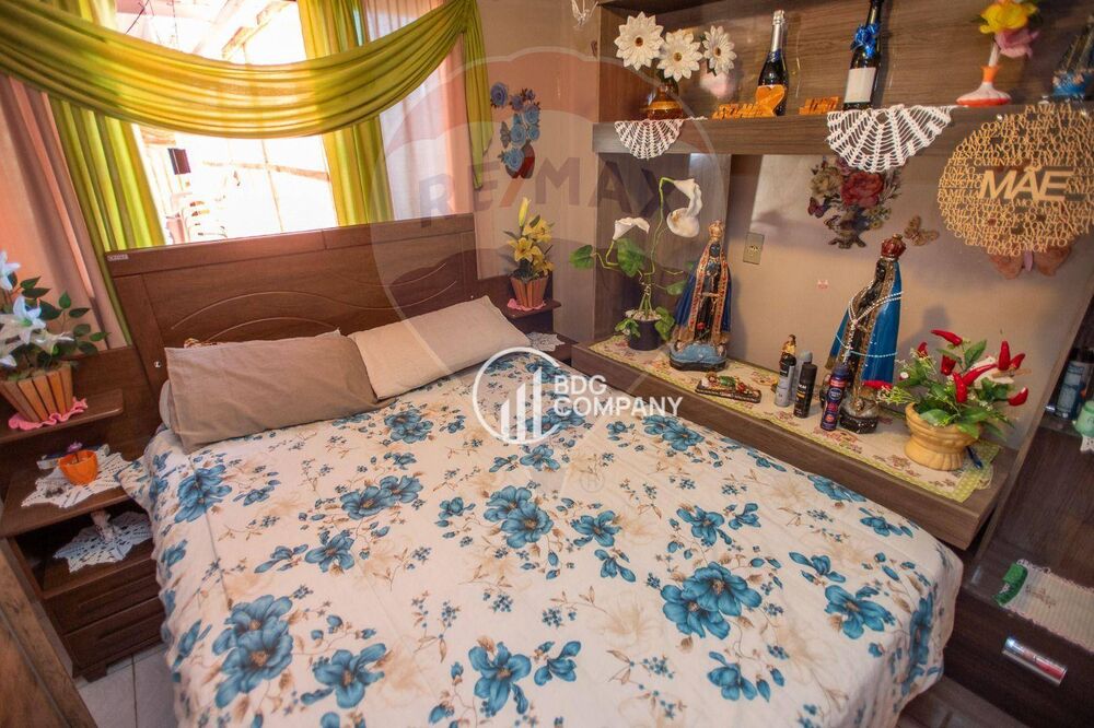 Casa à venda com 3 quartos, 110m² - Foto 3