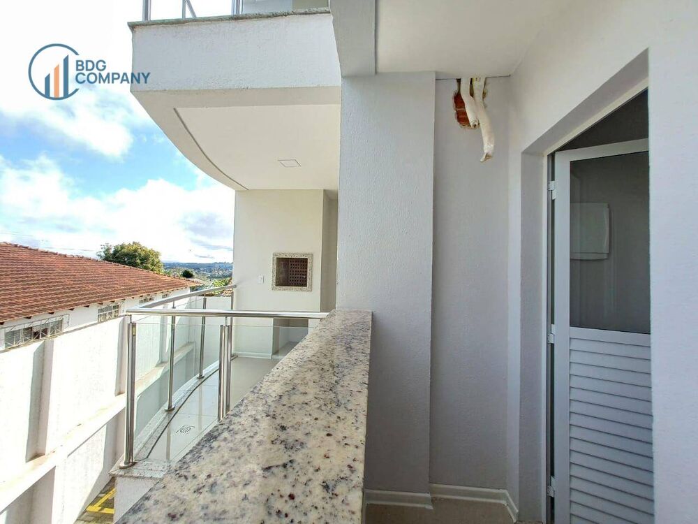 Apartamento para alugar com 2 quartos, 70m² - Foto 17