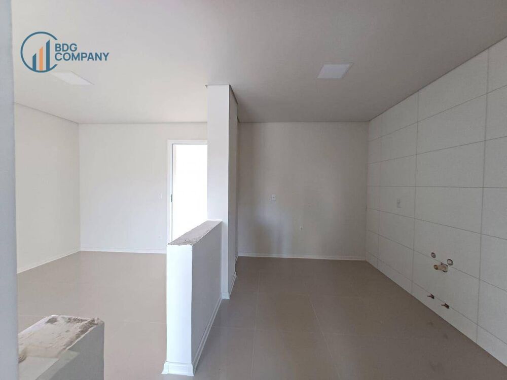 Apartamento para alugar com 2 quartos, 70m² - Foto 21