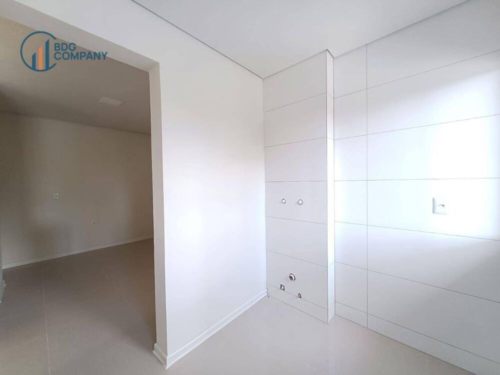 Apartamento para alugar com 2 quartos, 70m² - Foto 16