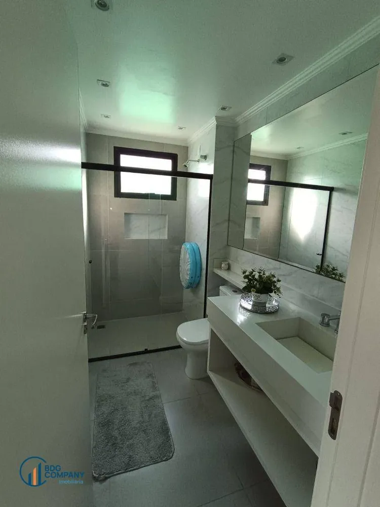 Apartamento, 3 quartos, 107 m² - Foto 2