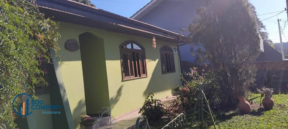 Casa, 5 quartos, 249 m² - Foto 3