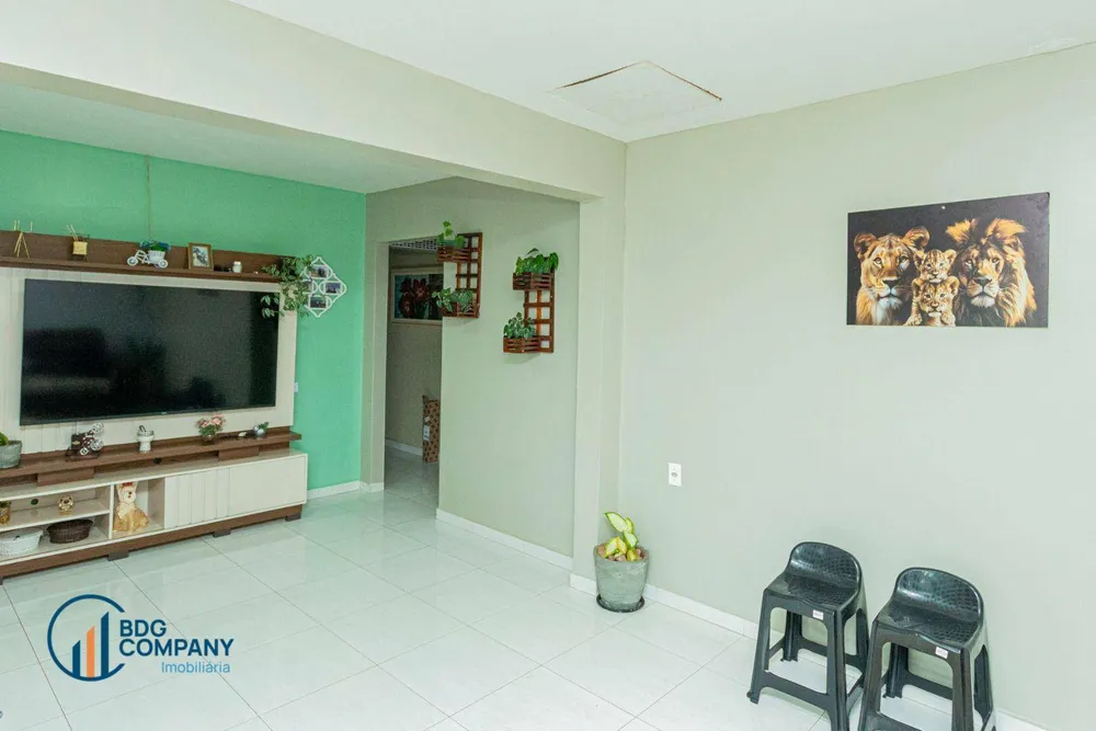 Casa, 4 quartos, 220 m² - Foto 13