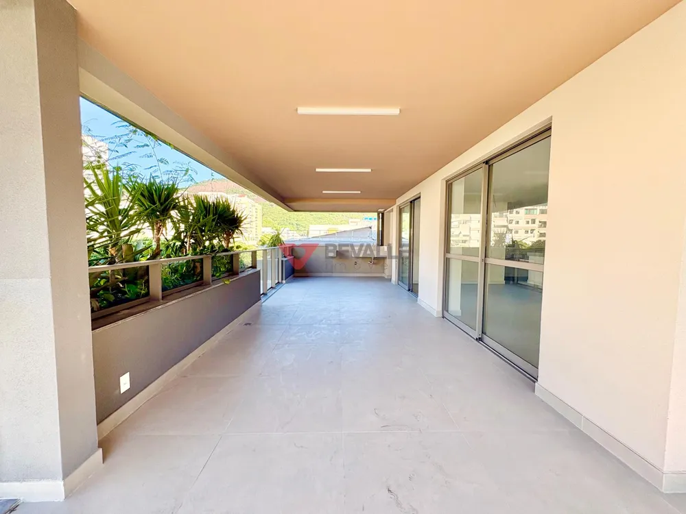 Apartamento, 3 quartos, 208 m² - Foto 3