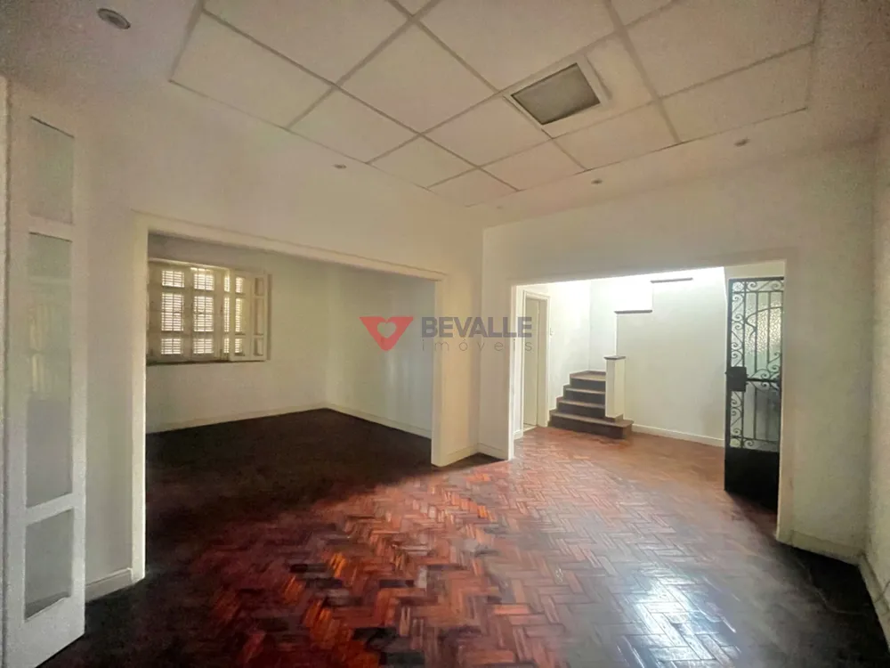 Casa, 6 quartos, 500 m² - Foto 1