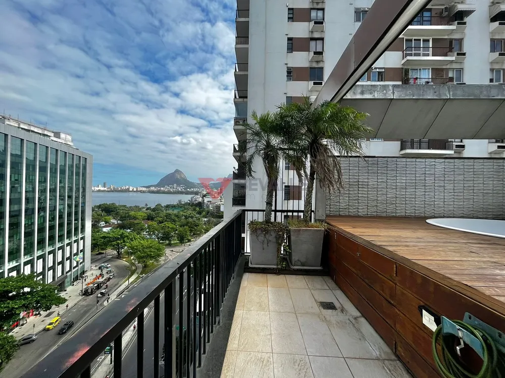 Cobertura, 3 quartos, 183 m² - Foto 1
